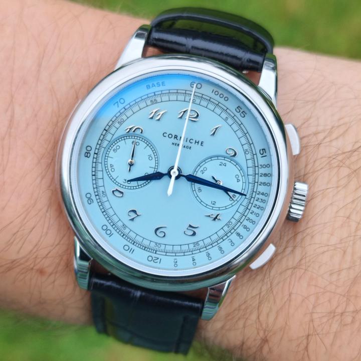 Avis Corniche Heritage Chronograph Agr able attachante