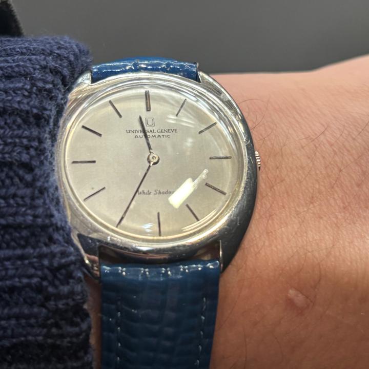 Universal Genève White Shadow: 4 owner reviews with 21 photos on