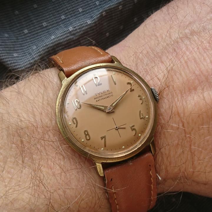 Montre Mécanique Vintage Tylex - 17 Rubis - Antimagnétique - Dorée - Fonctionne - Occasion
