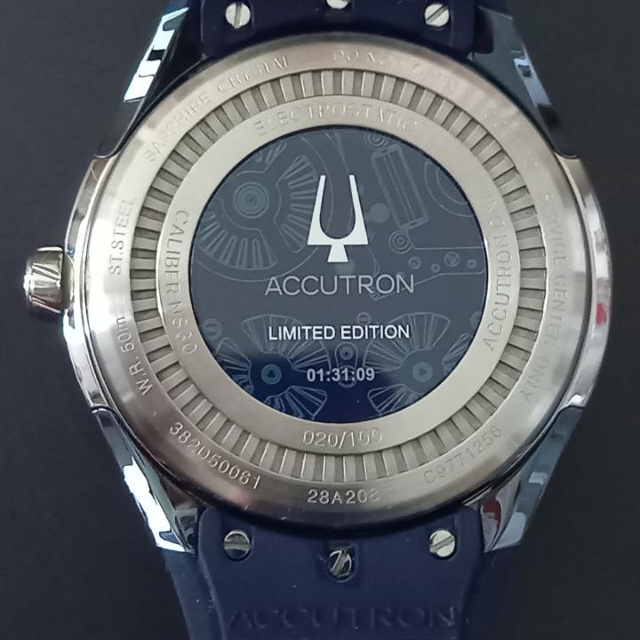 Cadran De Montre Bulova Accutron - Fond Bleu, Dimensions 29,5 X 25,5 Mm - Neuf Sans étiquette, Pour Collectionneurs