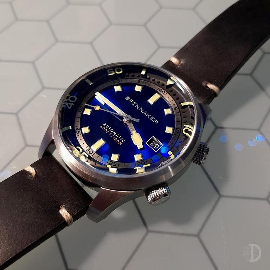 Quel bracelet pour une Spinaker Bradner ? WCFE45165D83180?imageDimensionType=FULL